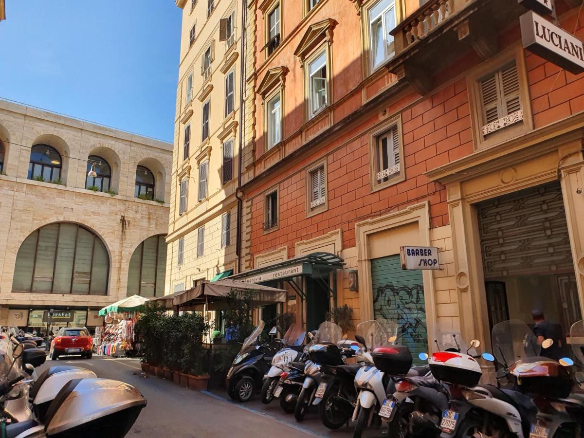 Alloggio Turistico Di Fuoco C Roma Eksteriør bilde